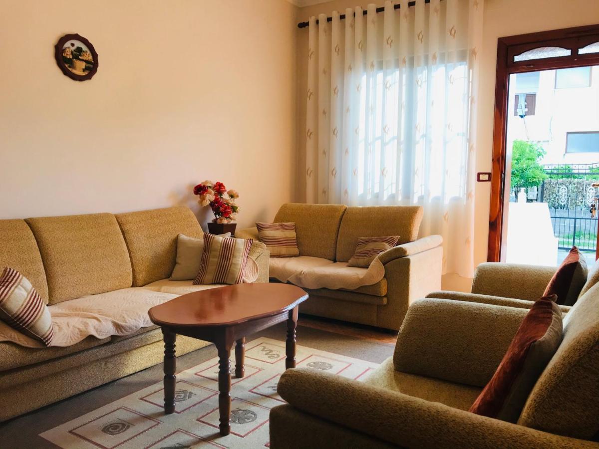 Villa Ajla Durrës Eksteriør billede